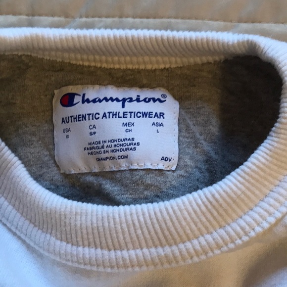 White Crew Neck Champion Sweatshirt - Picture 3 of 3